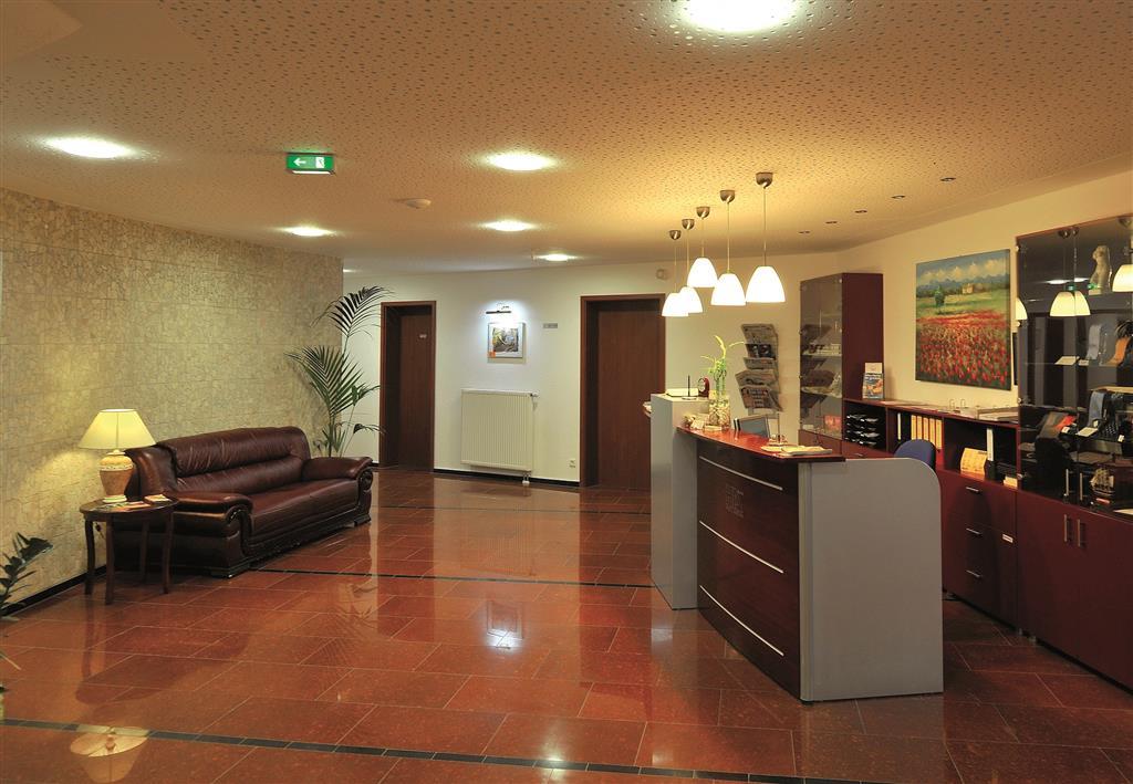 فندق Heßdorfفي  بست ويسترن هوتل أورورا المظهر الداخلي الصورة